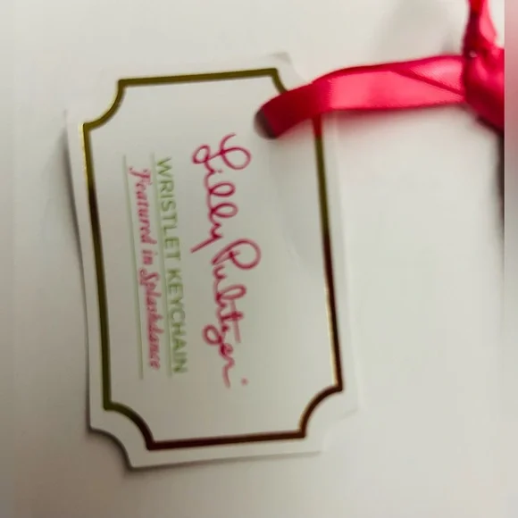 New Lilly Pulitzer Wristlet Keychain Seashell featured in Splashdance Summer - Picture 4 of 12